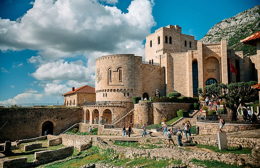 Discover Albania with a Polish Tour Guide: Hidden Gems, Local Stories, and Must-Do Excursions